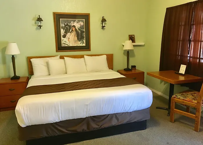 The Canyon & Rv Park 3*