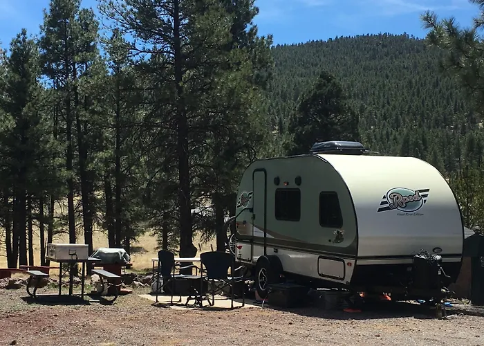 Motel The Canyon & Rv Park