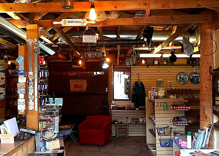 The Canyon & Rv Park 3*